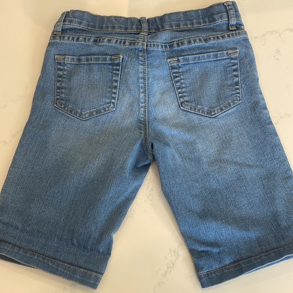 Jean shorts, girls size 10, adjustable waist - Picture 3 of 4